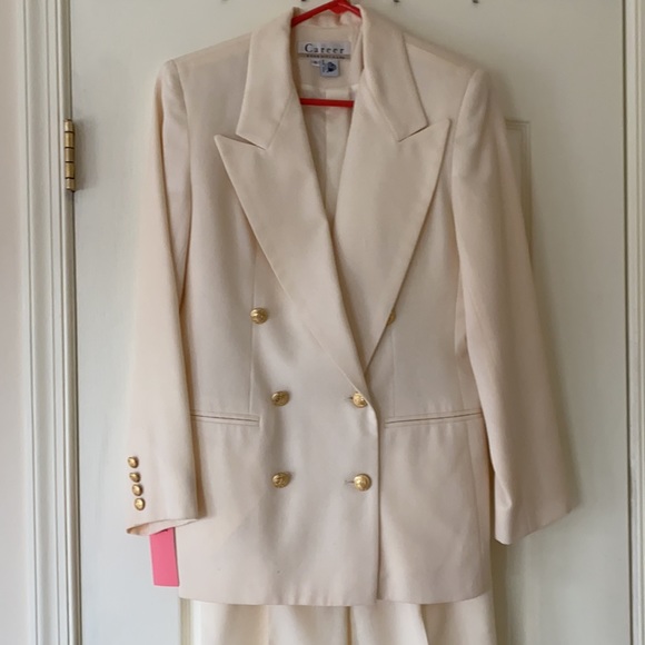 Career Essentials Pant Suit Size 6 - Picture 2 of 6